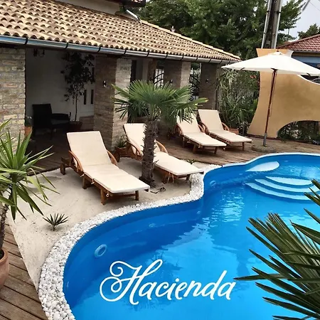 Apartment Hacienda Apartman *