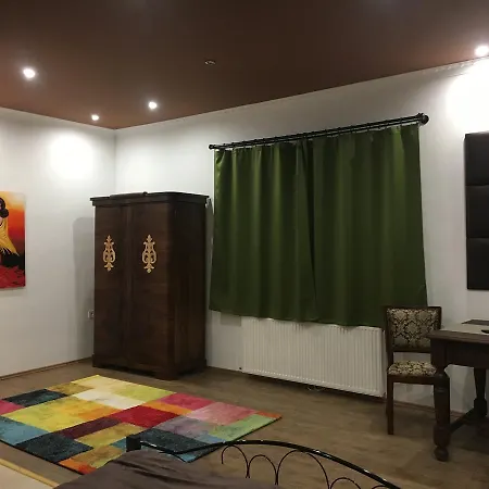 Hacienda Apartman *